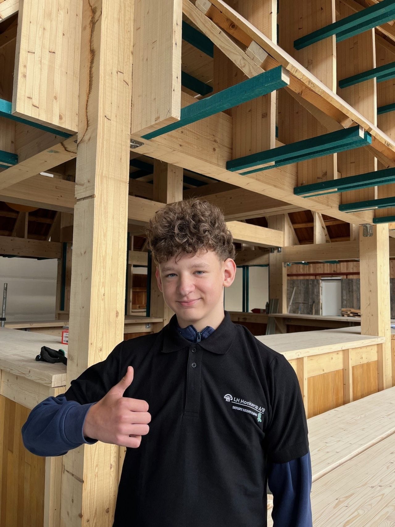 Carl fra 7. klasse i mini-praktik